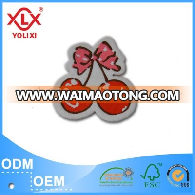 Environmental friendly woven badge for clothing